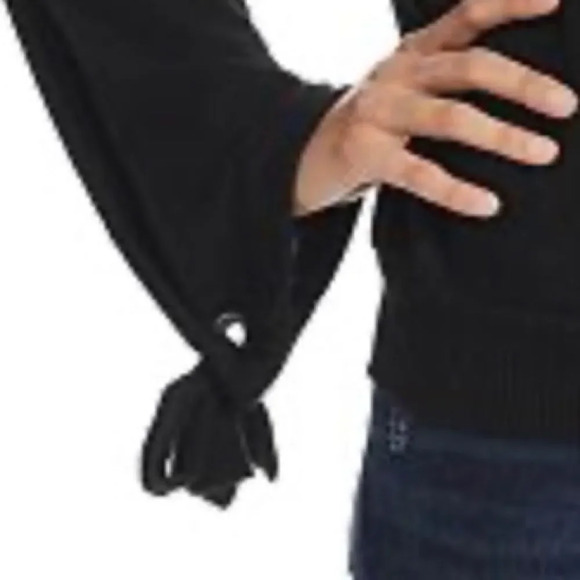 NWT Project Social T Hanging On Tie-Cuff Top - Picture 3 of 4